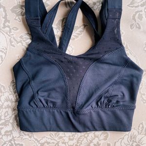 • Lululemon • Oxygen Sports Bra Black 4 New